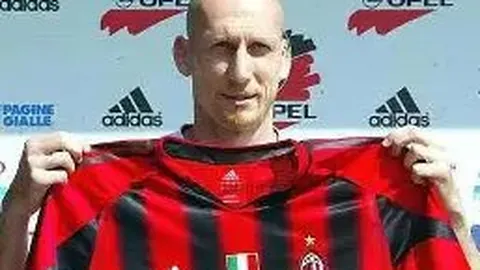 瓦尔迪双响助克雷莫内塞逆袭博洛尼亚，帕耶罗锦上添花演绎经典战役！